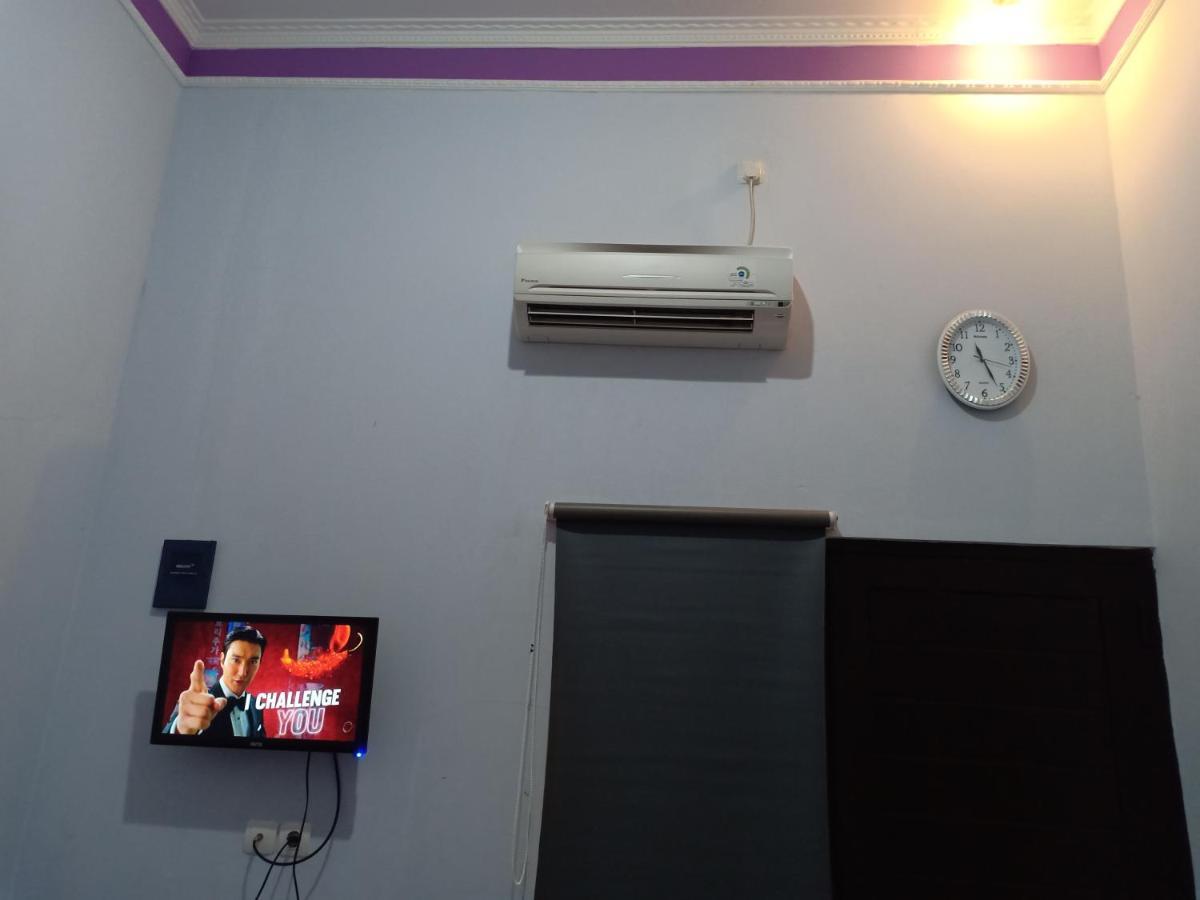 Homestay Dan Kost 78 ジェパラ エクステリア 写真