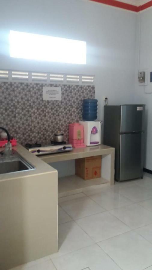 Homestay Dan Kost 78 ジェパラ エクステリア 写真
